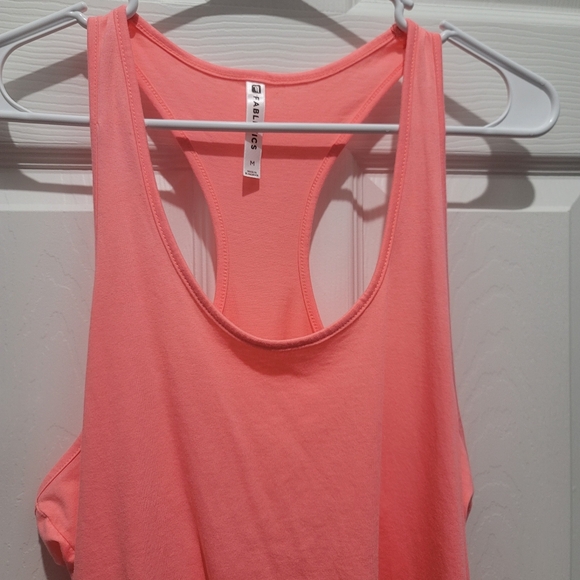 Fabletics Racer Back Flowy Tank Size Medium - Picture 2 of 5